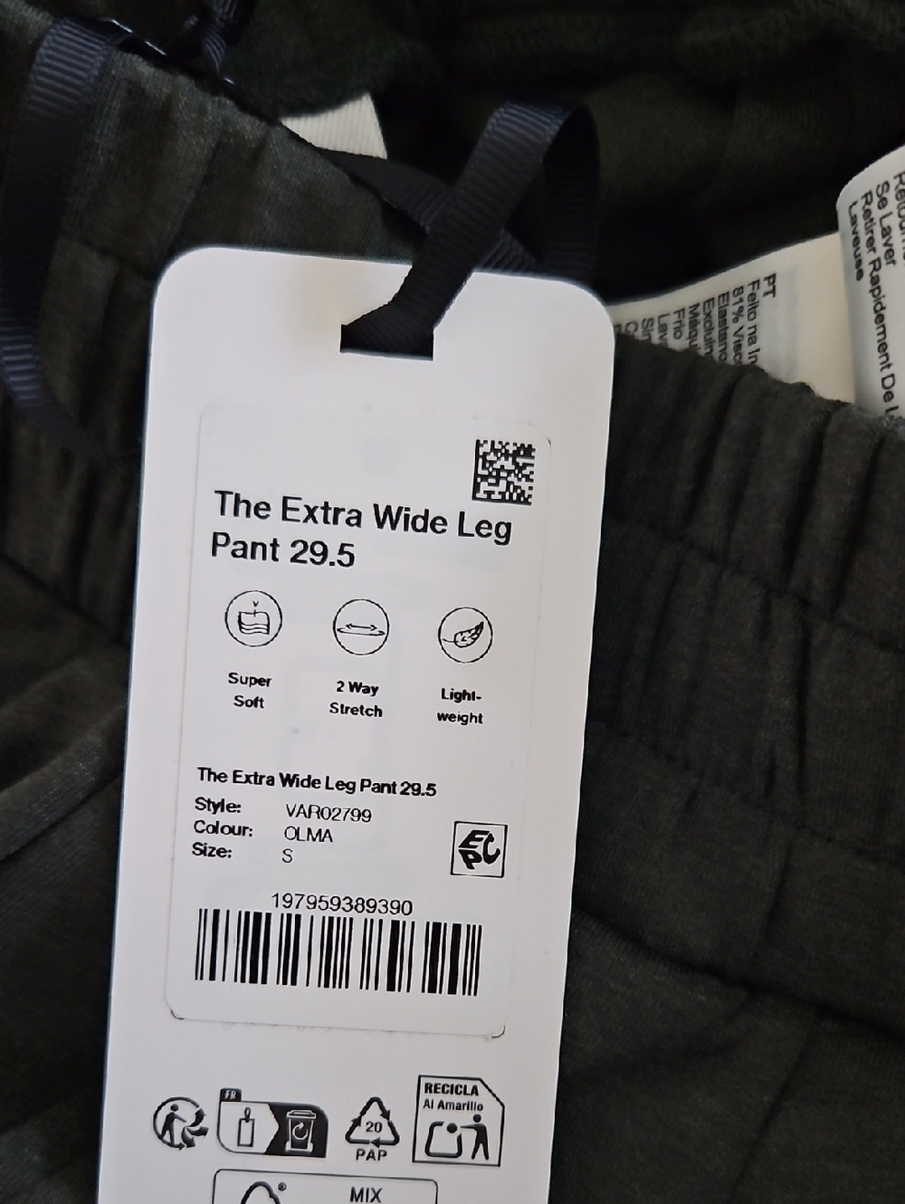 Varley Olive Green Zip-Neck Sweater Set - Picture 15 of 15